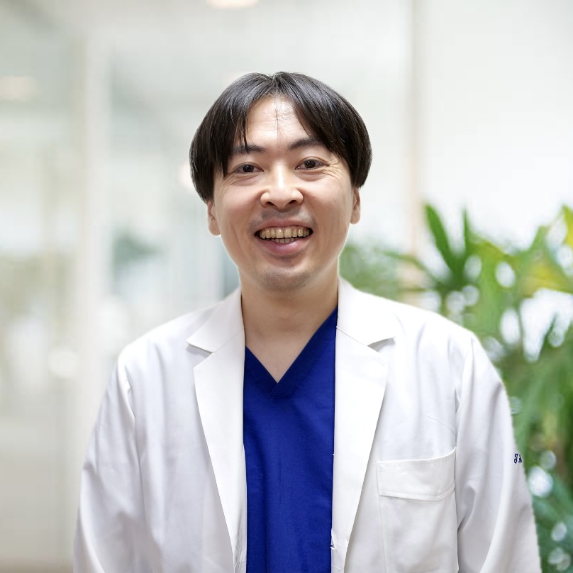 近藤崇弘医師の肖像写真